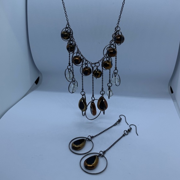 Dangle Necklace and Earring Set - Picture 2 of 6